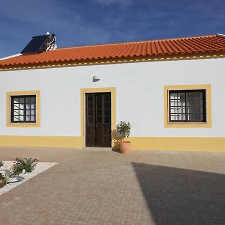 Semesterbostad Casa Oliveira